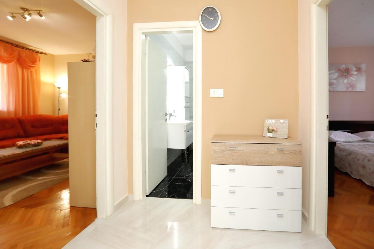 Apartment Lucijan Bibinje Exteriör bild