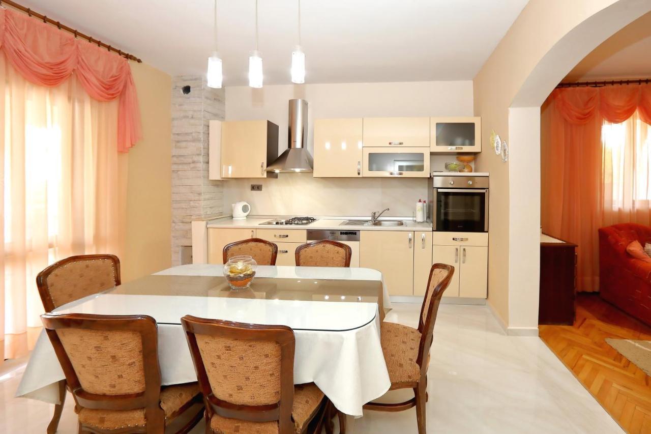 Apartment Lucijan Bibinje Exteriör bild
